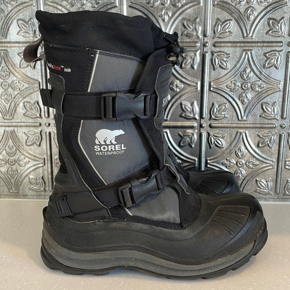 Sorel Alpha Trac Buckle Boots Mens 1 